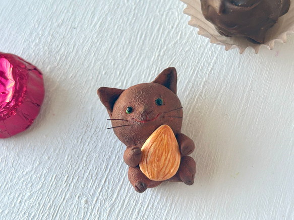 チョコレートみたいな猫さんソロパッケージ 2枚目の画像