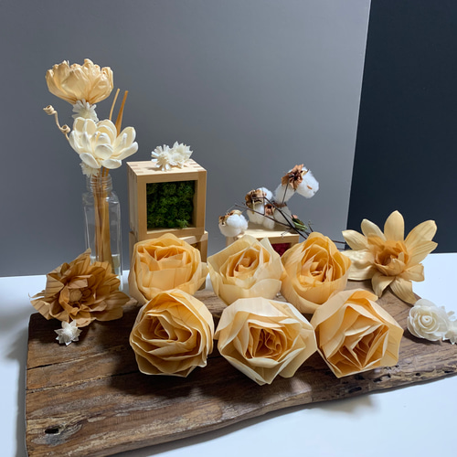 ハンドメイド ヒノキ　カンナ　SQUAREフラワーリース ハンドメイド ヒノキカンナSQUAREフラワーリース