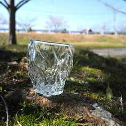 Shaved Glass ガラス　変形グラス　韓国インテリア 1枚目の画像