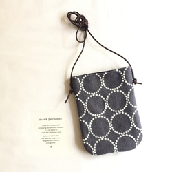 再販です 斜め掛けスマホショルダーポシェットminäperhonen tambourine