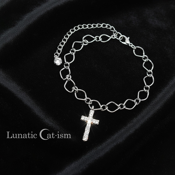 DIOR クロス　ブレスレット 十字架 Dior クロス ブレスレット 十字架