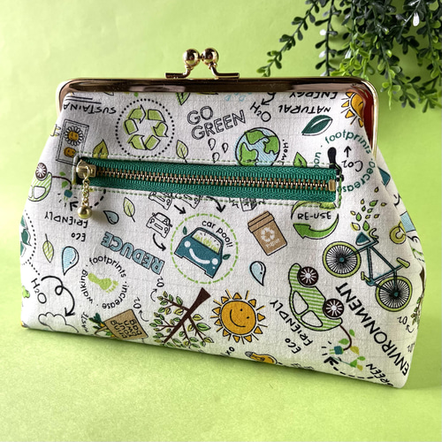 copi✖️あちゃちゅむ 陶器製 人形顔デザインの緑色がま口バッグ copi✖️あちゃちゅむ 陶器製 人形顔デザインの緑色がま口バッグ