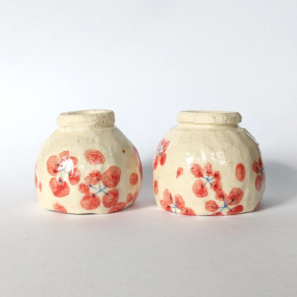 ぐい呑み／湯呑み　梅の花　手びねり　オリジナル陶器 8枚目の画像