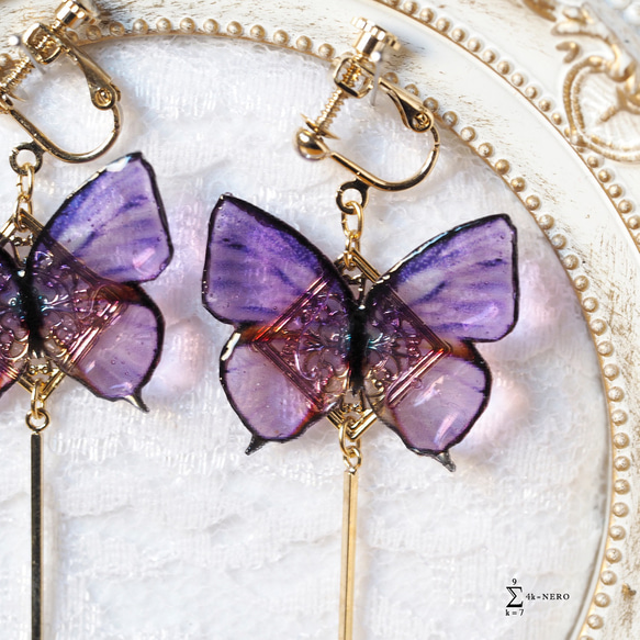 春におススメ 耳飾り スクエアとバー 紫蝶を添えて 〈 イヤリング , ピアス 〉 5枚目の画像