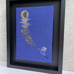 【受注生産】刺繍アートボード（会津木綿刺繍）「会津の月」 4枚目の画像