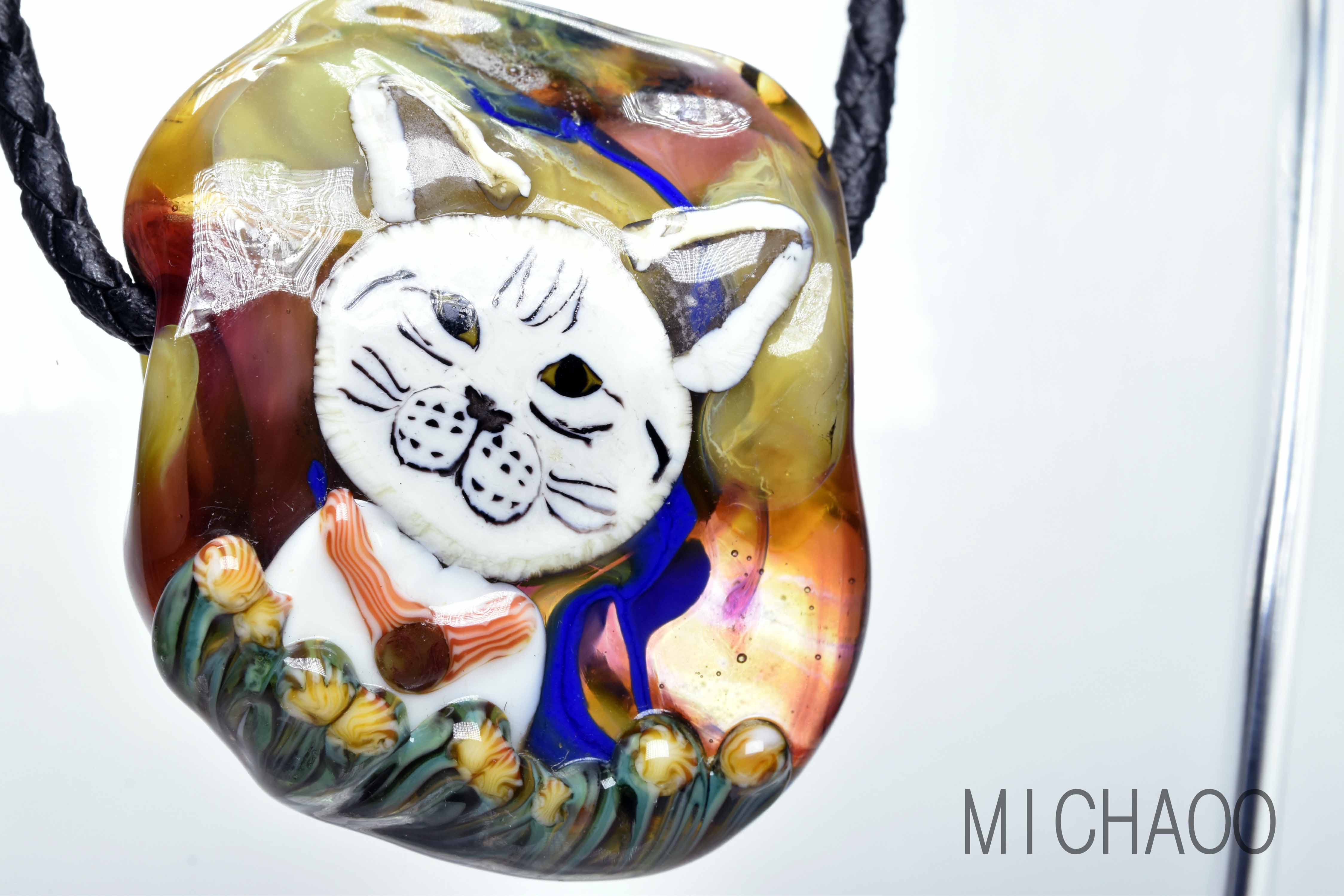 ネコのトンボ玉 ガラスのジュエリー ペンダントトップ（10575-453）cat 