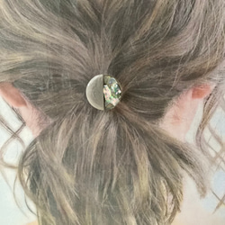 【再販】くすみカラー シェル ヘアゴム 2本セット レジン ヘアアクセサリー ハンドメイド 3枚目の画像