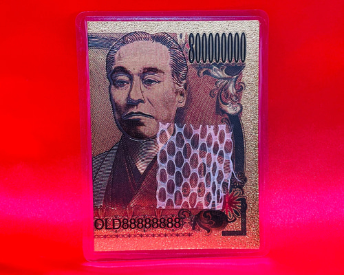 yuuko6040さまオーダー＊白蛇抜け殻入りお守り＊８点 Amazon.co.jp: 【神社祈願】白蛇 抜け殻 御守り 神社 白ヘビ