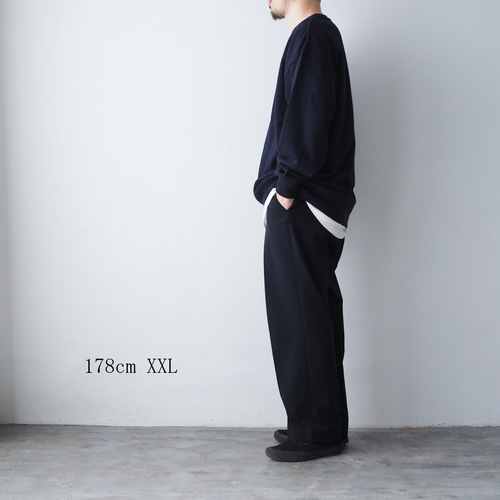 HOLIDAY（ホリデイ）｜スウェット一覧 - WEAR
