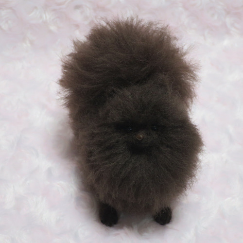 羊毛フェルト 犬 ポメラニアン チョコ 置物 羊毛フェルト Pomemal 通販