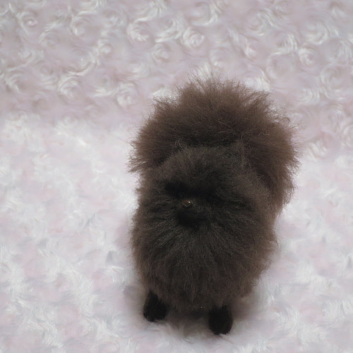 羊毛フェルト 犬 ポメラニアン チョコ 置物 羊毛フェルト Pomemal 通販