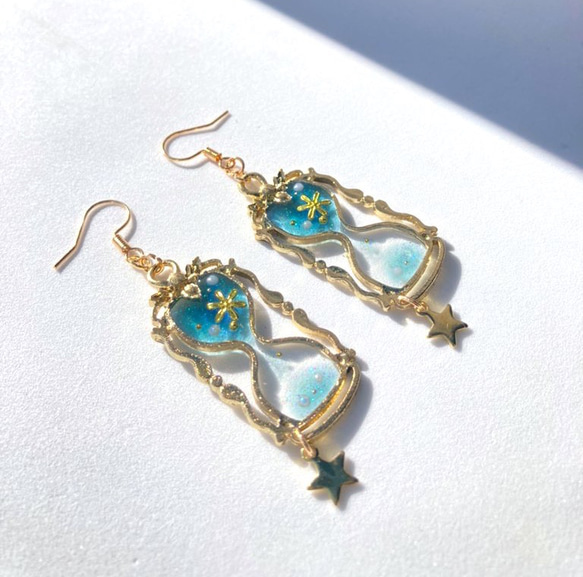 ゴージャスなキラキラ砂時計♡ピアス〜特別な日に〜 ピアス