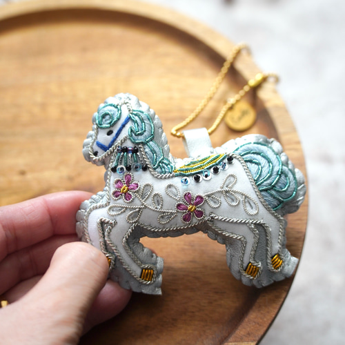 お纏めリクエスト＊刺繍のバッグ♡ケース♡チャームなど♡ エコバック入り♡ミニバッグ チャーム♡キーホルダー♡バックチャーム