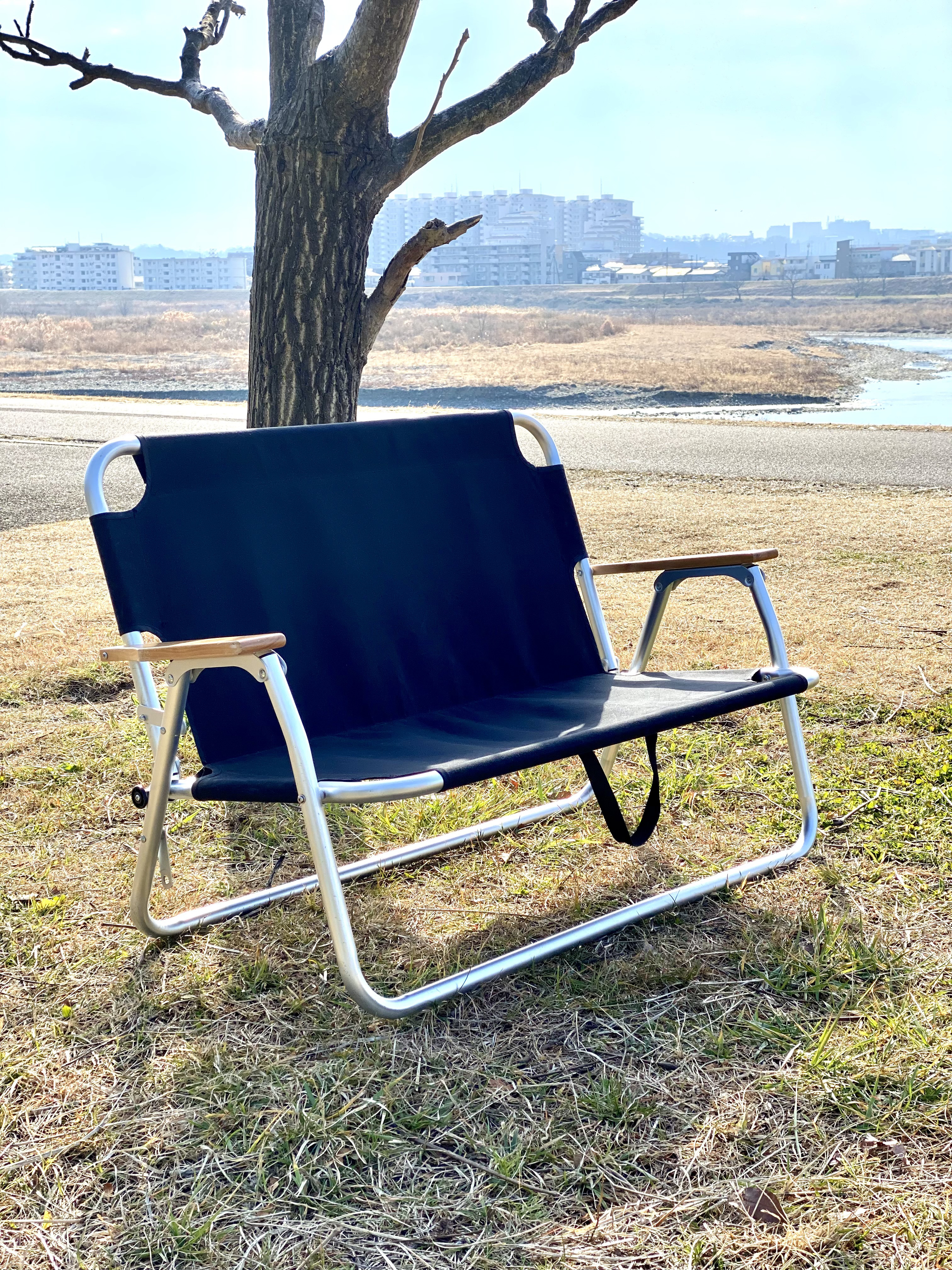 【新品未使用！】折り畳みベンチ 折り畳みベンチ 1台 結一産業 【通販モノタロウ】