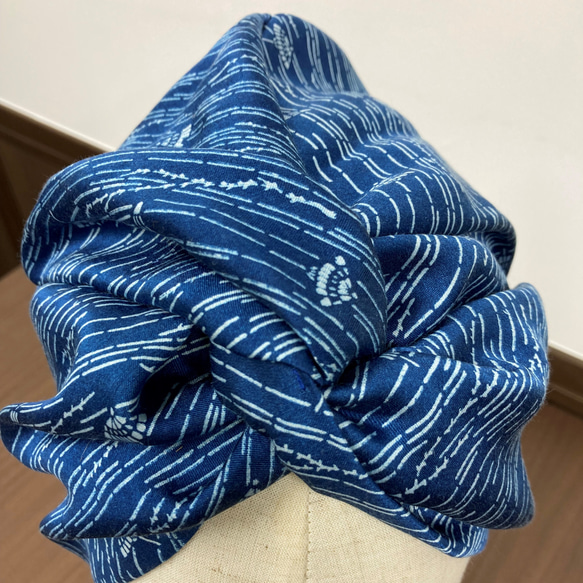 肌触り最高！ キャップ・医療ケア帽子・ナイトキャップ「柳に雨と唐傘」【川俣シルク×会津染型×天然藍】ユニセックス　 5枚目の画像