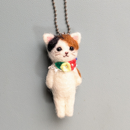 ◾受注制作 羊毛フェルトの猫マスコット(三毛猫)キーホルダー