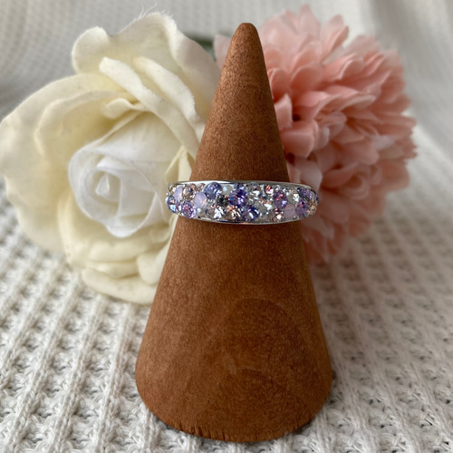 グルーデコのキラキラスワロフスキーパヴェリング（パープルベース