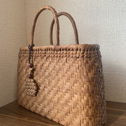 野葡萄 野葡萄籃子包 手工野葡萄籃子包 Ajiro 針織 經典有魅力 內裡面料可用 第3張的照片