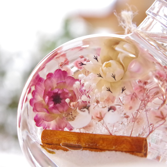 【作りたて！】すずめのまいにち　春冬セット　桜色と空色のふたつの季節を感じられる可愛らしいすずめのペアハーバリウム　 2枚目の画像