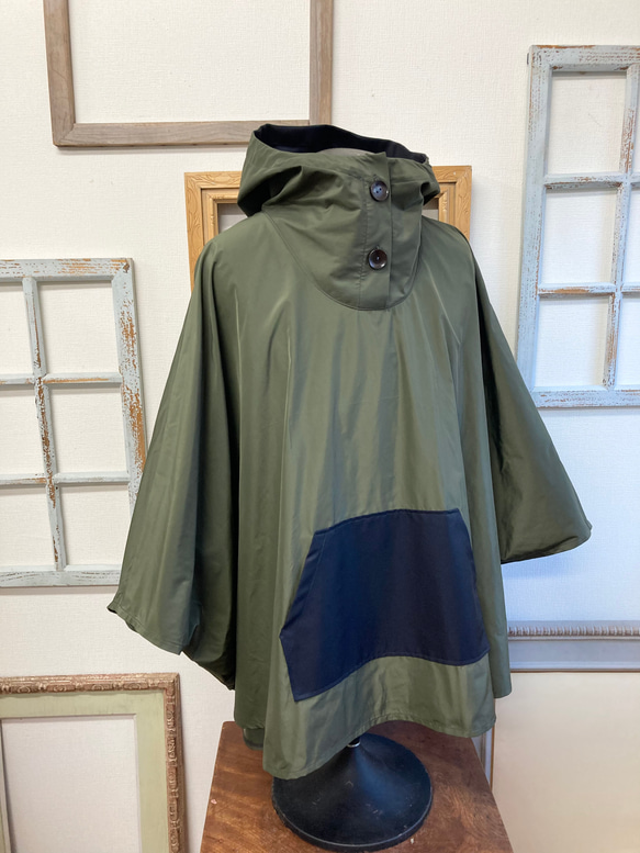 促銷價★時尚露營❤️男女通用雨披外套卡其色（男L~2L，女LL~3L） 第6張的照片