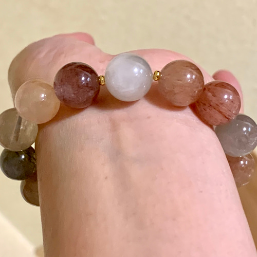 幸せのレインボー❁⃘*.゜サゲニティッククォーツ(*˙˘˙*)ஐ 