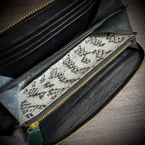 リザード 内装パイソン レザー メンズ財布 長財布 シャイニング加工