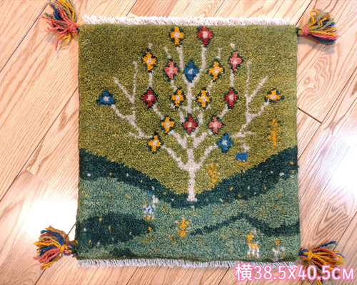 ペルシャ　ギャッベ ミニマット 43×38 ベージュ　花 Creema限定目玉品】ペルシャ ギャッベ ミニマット 43.5x40.5cm