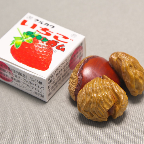 根付】勝栗（かちぐり）/ 勝負に勝つ！（御蔵島産 黄楊材 使用） 和装