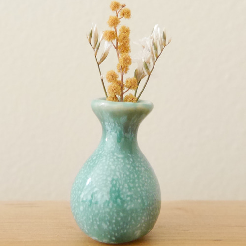 【中古品】花瓶 花器 花生 花入れ 薄青地に草花柄 高さ43 陶器製品 ブルー 小さな 花瓶 天色トルコブルー】晴れやかブルー 陶器 ミニチュア
