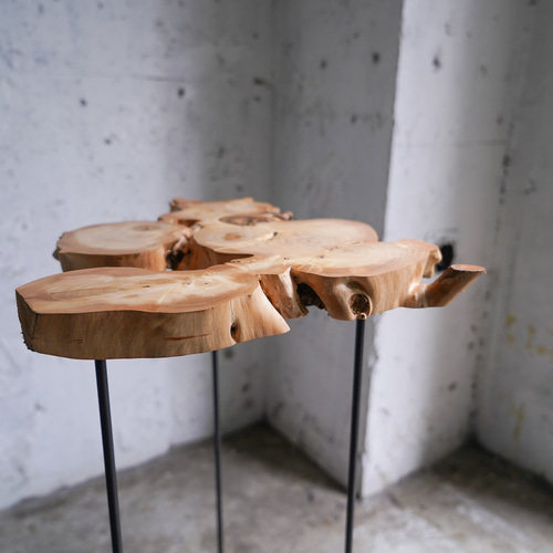 ディスプレイ用テーブル サイドテーブルにも◎ イチョウ① ロー