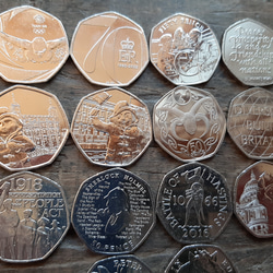 エリザベス女王 イギリス 英国本物50ペンスコイン 14個 2016年~2022年 4枚目の画像