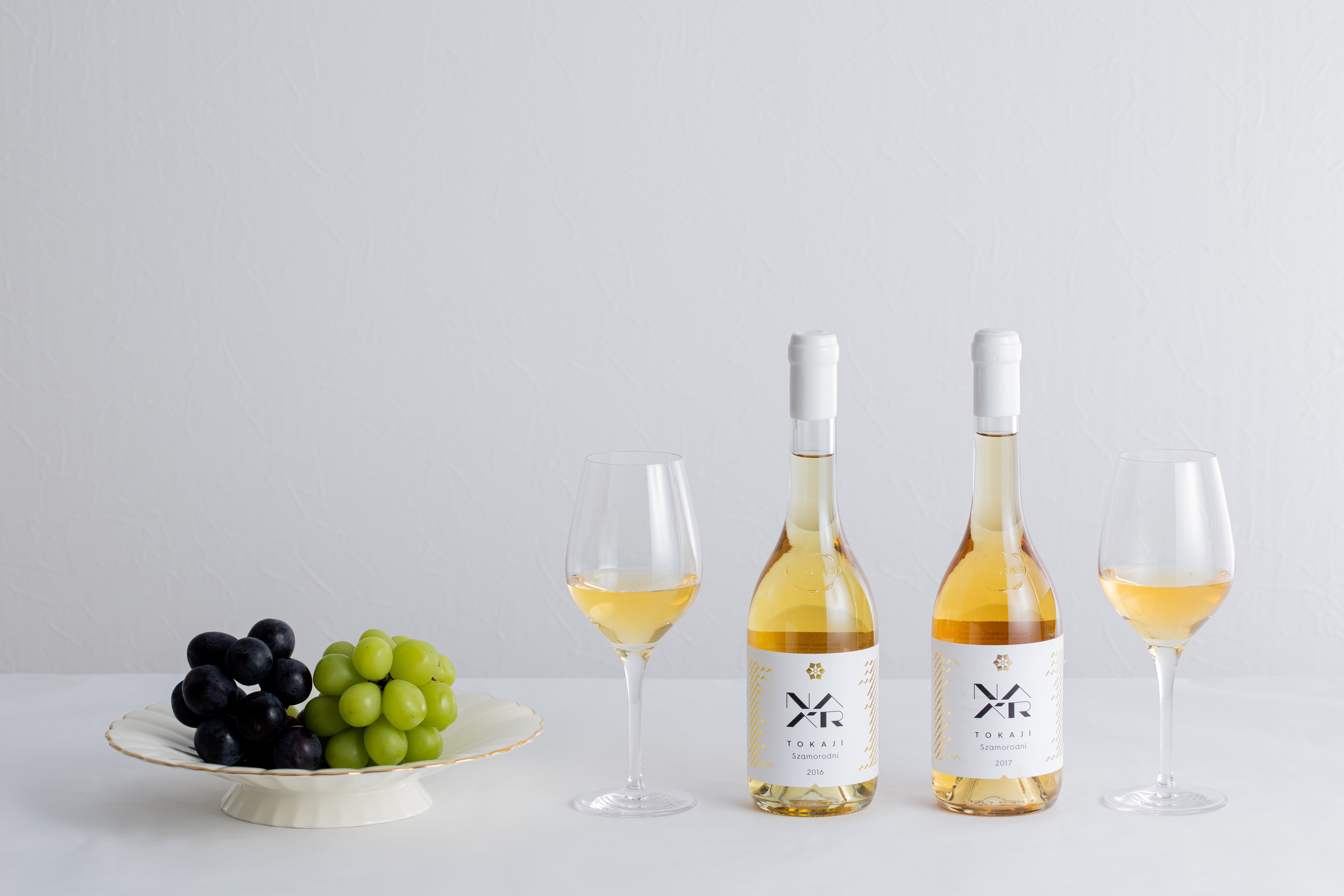 NAARの辛口トカイワインと甘口トカイワインの2本セット