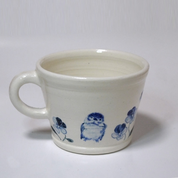 手作りマグカップ「ビオラとスズメ」 7枚目の画像