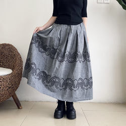 ロングプリーツ刺繍スカート♪綿オックスフォードシャンブレー 3枚目の画像