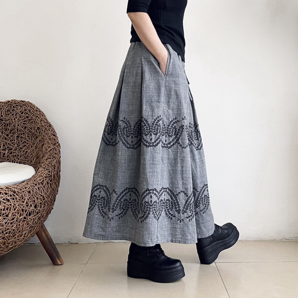 ロングプリーツ刺繍スカート♪綿オックスフォードシャンブレー 4枚目の画像