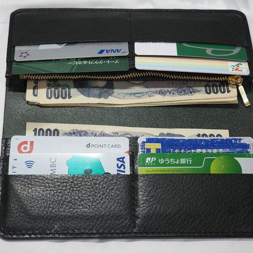 本革 イタリアンレザー（ネブラスカ ダークグリーン）を使った二つ折り  