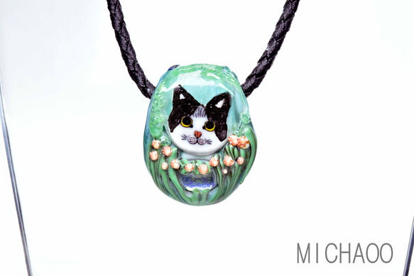 ネコのトンボ玉　ガラスのジュエリー　ペンダントトップ（10585-479）cat beads 作家物一点物 2枚目の画像