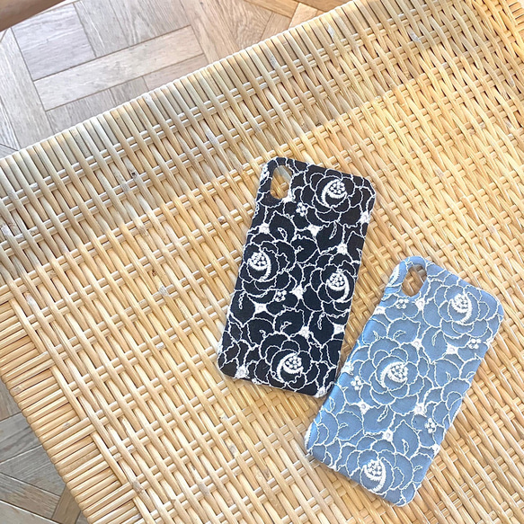 アンティーク　ローズ刺繍 iPhoneケース 4枚目の画像