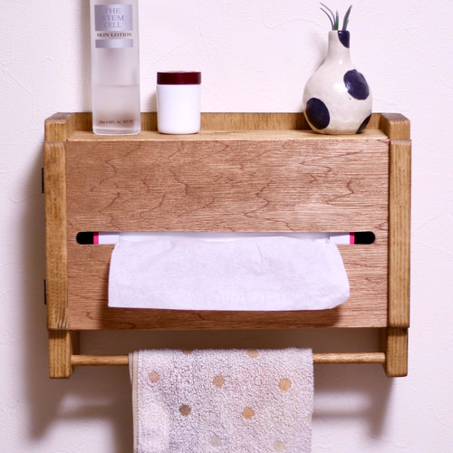 ティッシュやキッチンペーパーを収納出来るタオルハンガー壁掛け棚