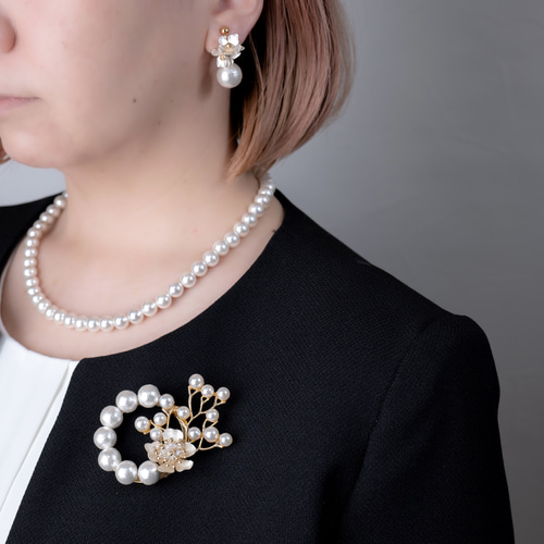 最終価格！パールネックレス アンティーク ブローチ イヤリング まとめ売り 選べる！イヤリングと貝パールネックレス、ブローチ3点セット 卒業式