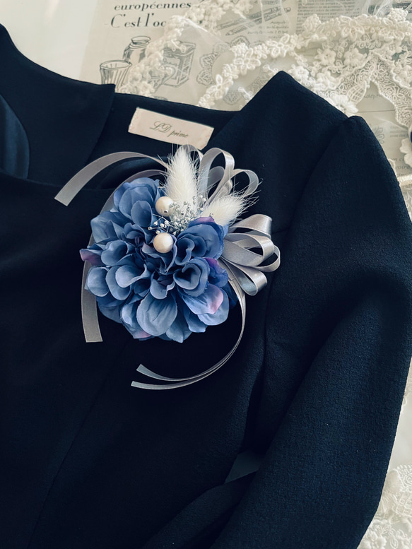 結婚式＊卒業＊入学式＊新作コサージュ＊ブルーダリアのコサージュに