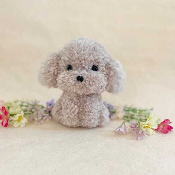 トイプードル　ビションフリーゼ　テディベア　ぬいぐるみ テディビションフリーゼ2号ちゃん ボディに詰め物をして仕上げて
