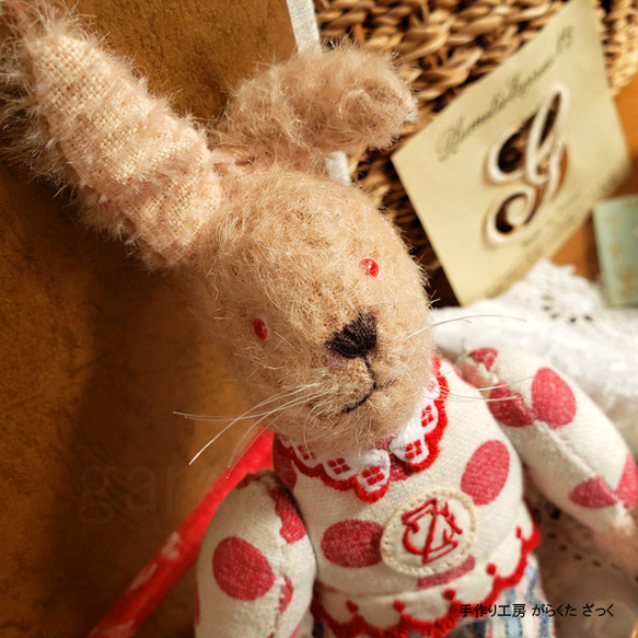 【お家探しの旅行中】がらくたざっく★☆レアなウサギさん★☆ヴィンテージ素材をあしらった可愛いRabbit 3枚目の画像