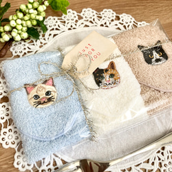 ♡猫さん刺繍とふんわりパステルカラーの泉州ハンカチ3色セット♡♡ 2枚目の画像