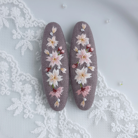大人可愛い 桜の季節 刺繍パッチンピン　桜刺繍パッチン留め　桜ヘアピン 4枚目の画像