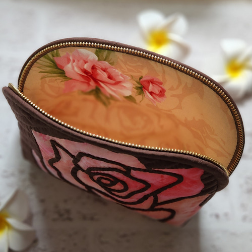 ハワイアンキルト薔薇 a94781f1c12ef71612df7099796081