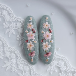 大人可愛い 桜の季節 刺繍パッチンピン　桜刺繍パッチン留め　桜ヘアピン 4枚目の画像