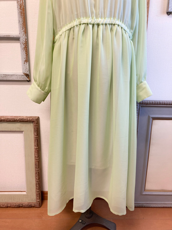 Sale price ★ 大人的透明感❤️ 透視雪紡材質長裙 淺綠色（無尺碼L） 第6張的照片