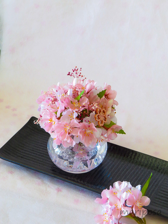 桜・桜色の灯り ～あかり桜 ～ 春を楽しむ・透明感＆花を楽しむ癒されグラスフラワーインテリア(無料ラッピングあり） 2枚目の画像