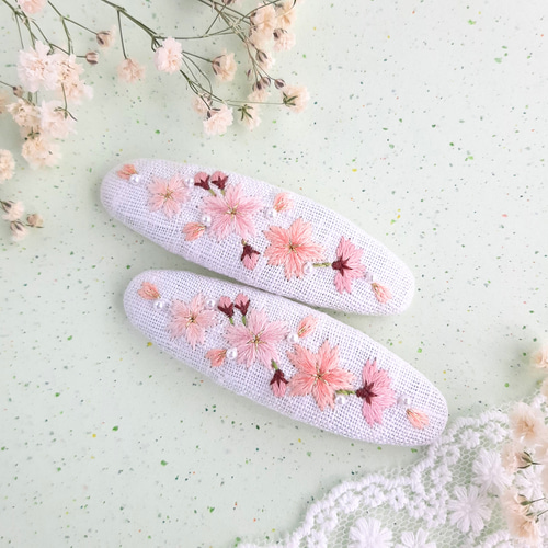 大人可愛い 桜の季節 刺繍パッチンピン 桜刺繍パッチン留め 桜ヘアピン 